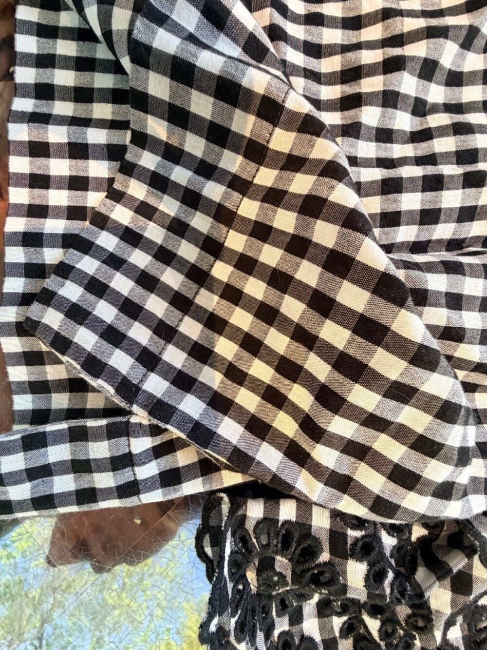 EUC J. Crew Gingham Top Embroidered Bell Sleeve Size 2 - Picture 7 of 11